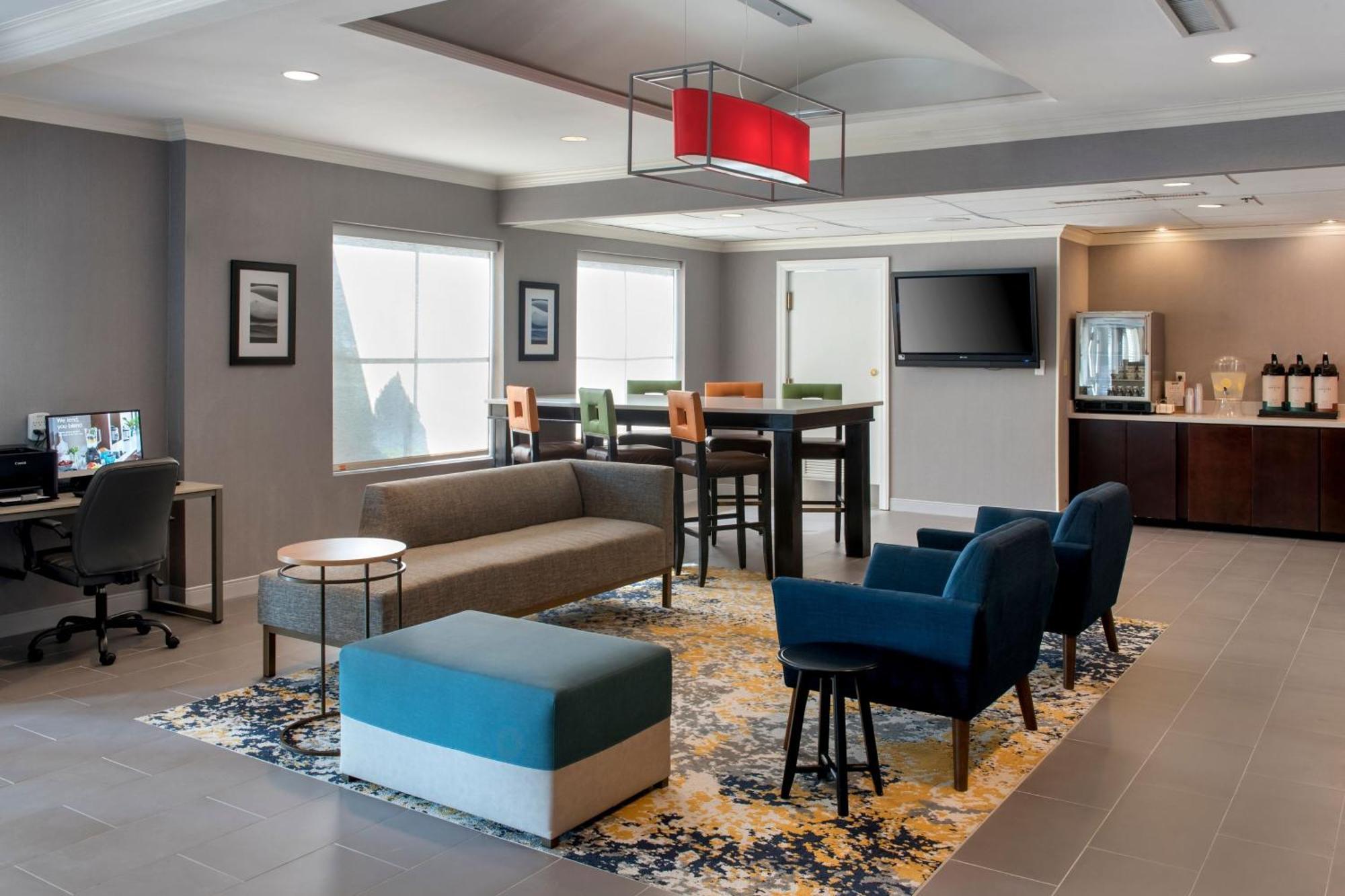 Towneplace Suites Wilmington Newark / Christiana Bagian luar foto